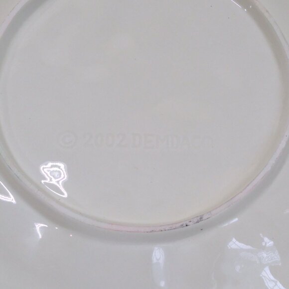 Demdaco Forever Christmas Santa Decorative 8" Plate 2002 Teddy Bear Holly Detail - Picture 4 of 6